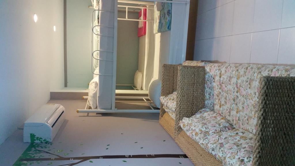 Phuket Blue Hostel Екстериор снимка