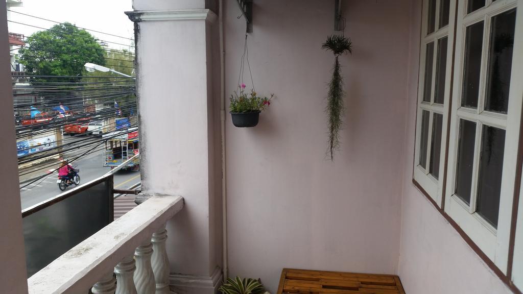 Phuket Blue Hostel Екстериор снимка