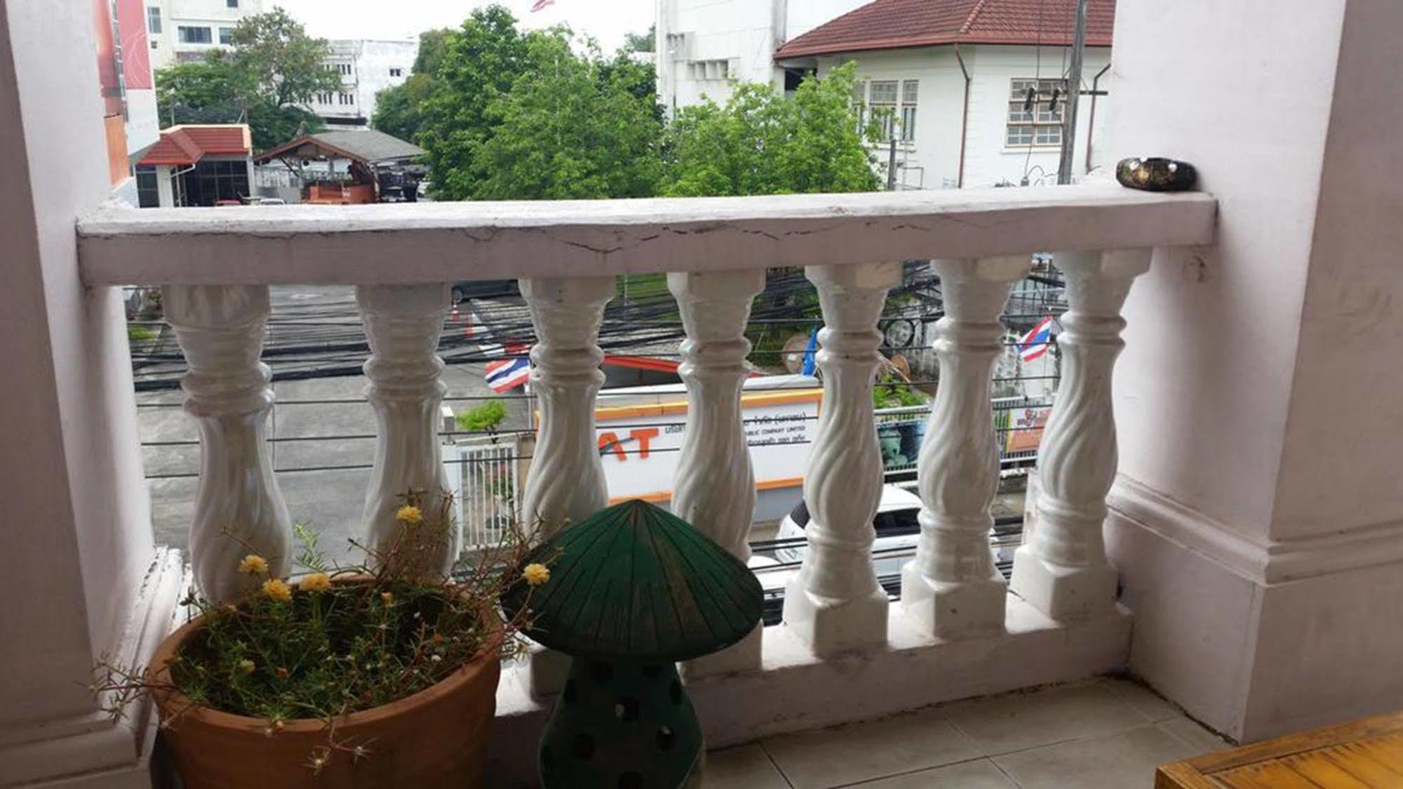 Phuket Blue Hostel Екстериор снимка